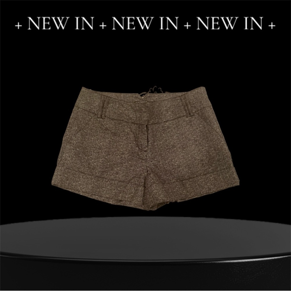 Express woman’s shorts